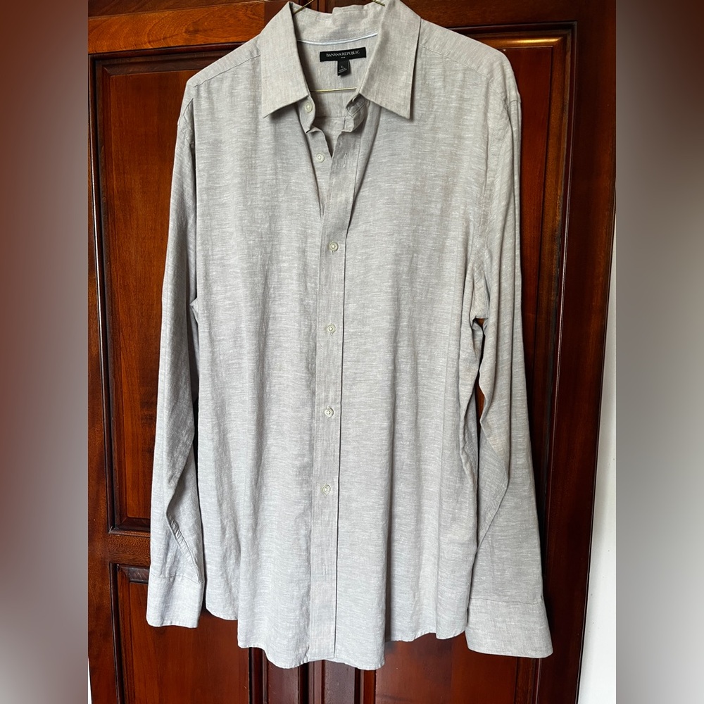 Banana Republic Beige Casual Button-Down Shirt